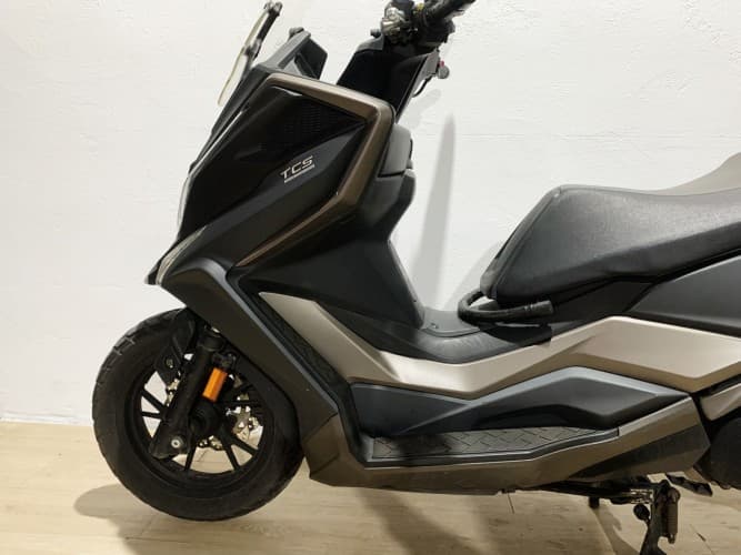 Comprar KYMCO DTX 350 2022 de segunda mano KYMCO DTX 350 2022 de segunda mano