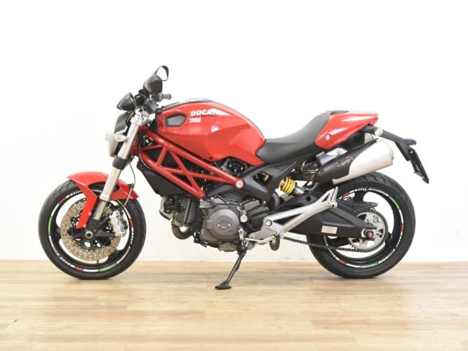 DUCATI MONSTER 696 2009 de segunda mano