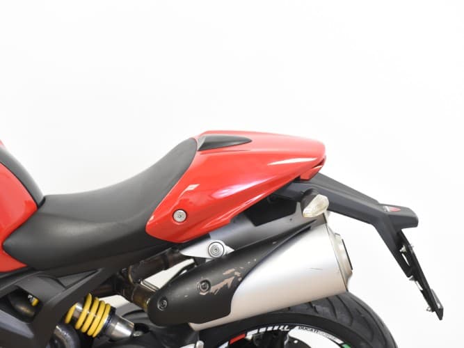DUCATI MONSTER 696 2009 de segunda mano