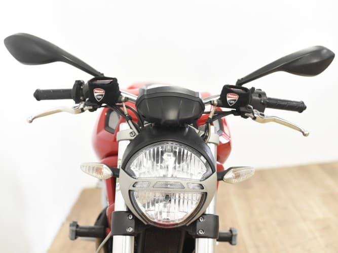 DUCATI MONSTER 696 2009 de segunda mano