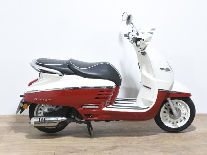 PEUGEOT DJANGO 125 2024 de segunda mano
