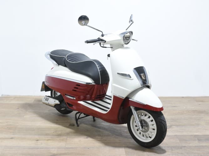 PEUGEOT DJANGO 125 2024 de segunda mano
