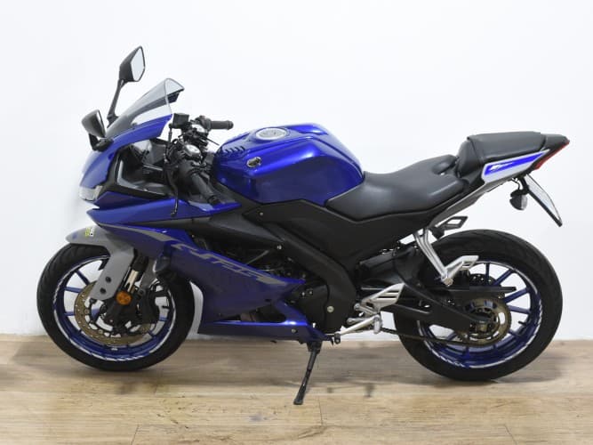 YAMAHA YZF R125 2020 de segunda mano