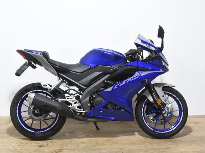 YAMAHA YZF R125 2020 de segunda mano