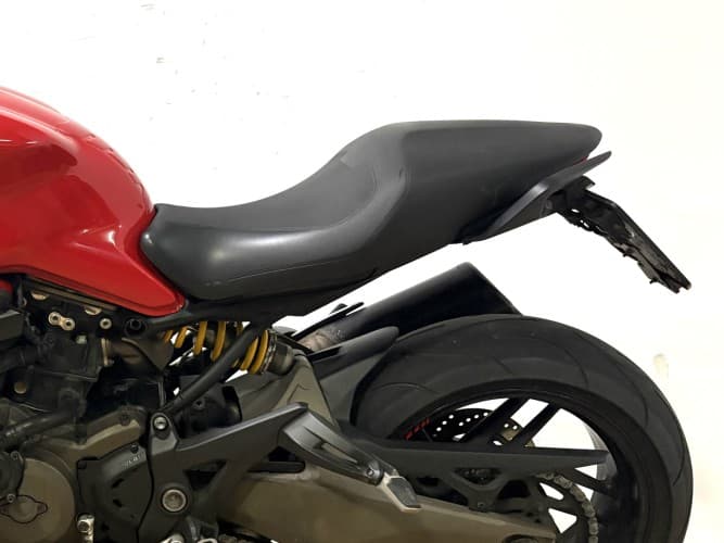 DUCATI MONSTER 821 (A)(DESMO X 2) 2017 de segunda mano