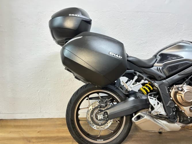 HONDA CB 650 R (A2) 2022 de segunda mano