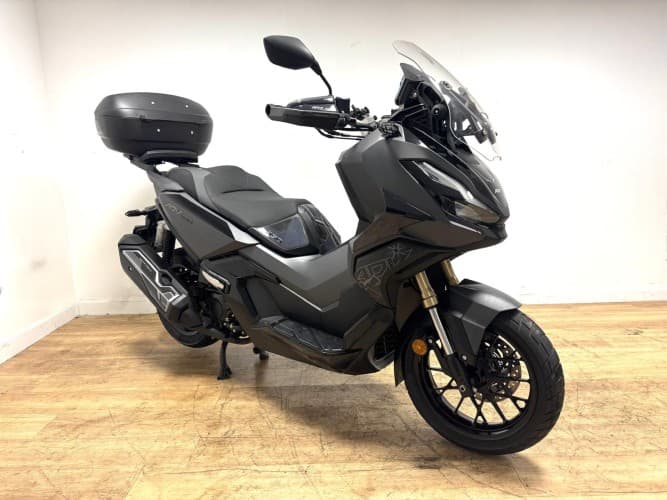 Comprar HONDA ADV 350 2023 de segunda mano HONDA ADV 350 2023 de segunda mano