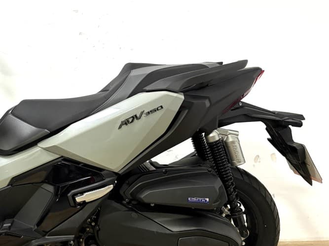 Comprar HONDA ADV 350 2024 de segunda mano HONDA ADV 350 2024 de segunda mano