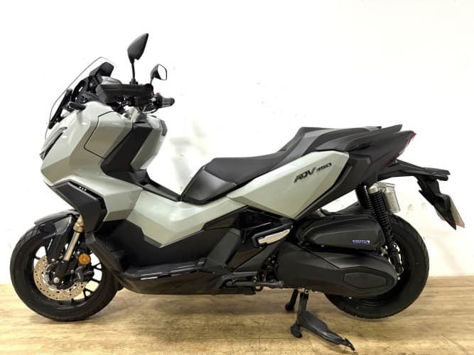 Comprar HONDA ADV 350 2024 de segunda mano HONDA ADV 350 2024 de segunda mano