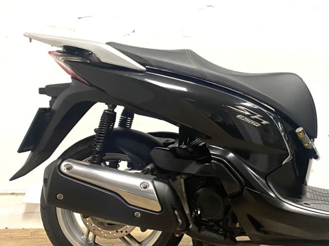 Comprar HONDA SH 300I 2018 de segunda mano HONDA SH 300I 2018 de segunda mano