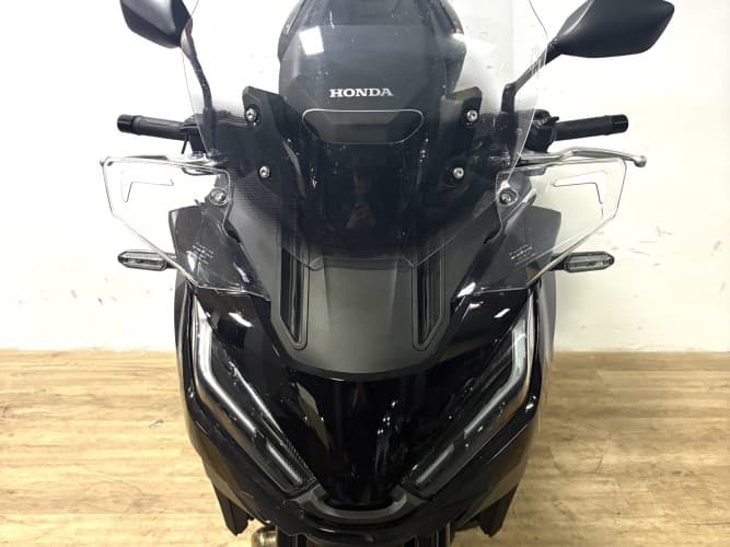 Comprar HONDA NT 1100 2022 de segunda mano HONDA NT 1100 2022 de segunda mano