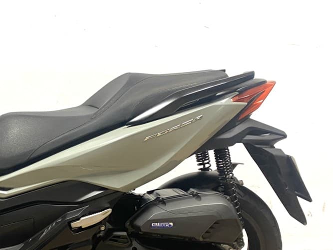Comprar HONDA FORZA 125 2023 de segunda mano HONDA FORZA 125 2023 de segunda mano
