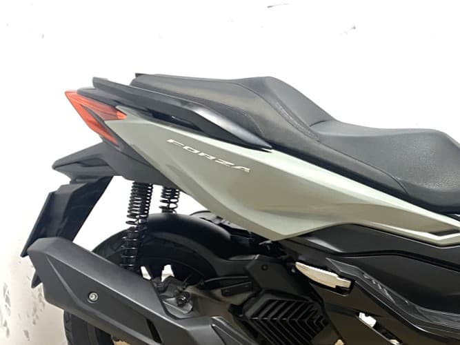Comprar HONDA FORZA 125 2023 de segunda mano HONDA FORZA 125 2023 de segunda mano