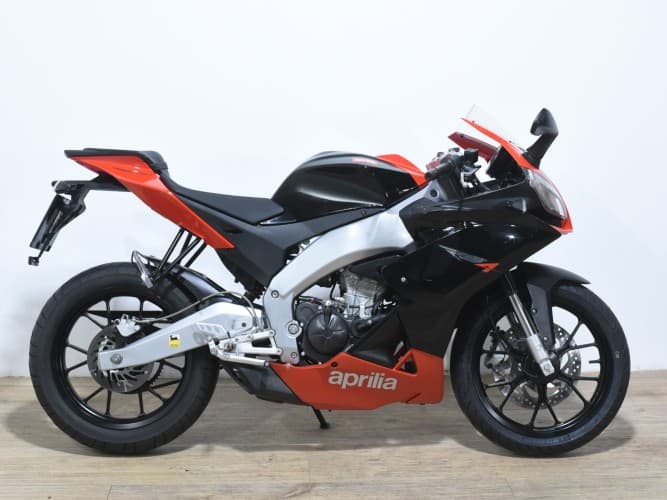 APRILIA RS4 125 2011 de segunda mano