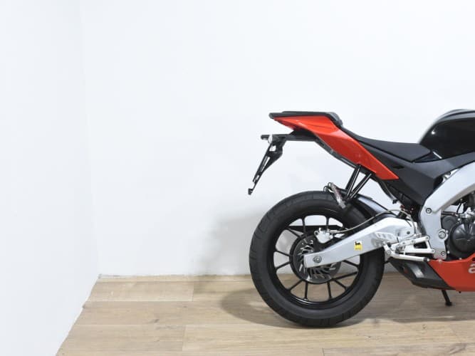 APRILIA RS4 125 2011 de segunda mano