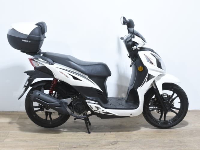 SYM SYMPHONY 125 2017 de segunda mano