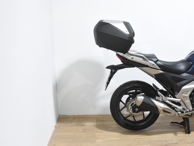 HONDA NC 750 X (A)(BAUL + PUÑOS CALEFAC.) 2024 de segunda mano