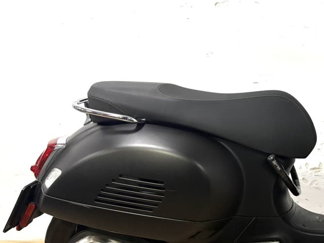 Comprar PIAGGIO VESPA 300 2021 de segunda mano PIAGGIO VESPA 300 2021 de segunda mano