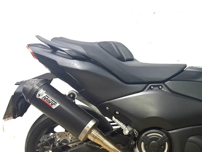 Comprar YAMAHA TMAX 560 (MIVV HOMOLOGADO) 2024 de segunda mano YAMAHA TMAX 560 (MIVV HOMOLOGADO) 2024 de segunda mano