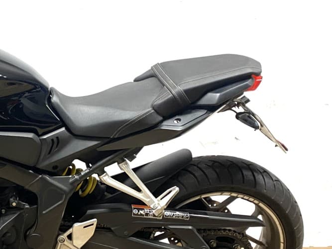 Comprar HONDA CB 650 R (A) 2019 de segunda mano HONDA CB 650 R (A) 2019 de segunda mano