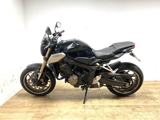 Comprar HONDA CB 650 R (A) 2019 de segunda mano HONDA CB 650 R (A) 2019 de segunda mano