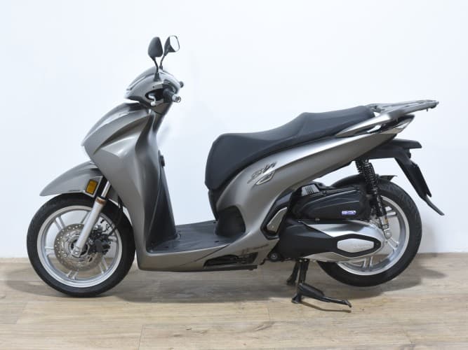 HONDA SH 350I 2021 de segunda mano