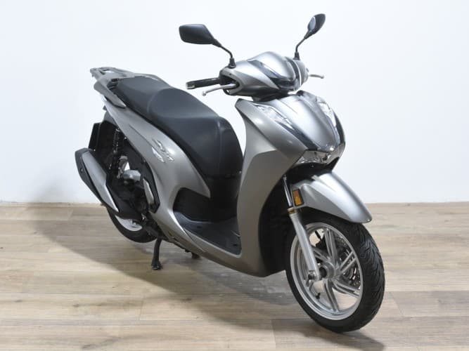 HONDA SH 350I 2021 de segunda mano