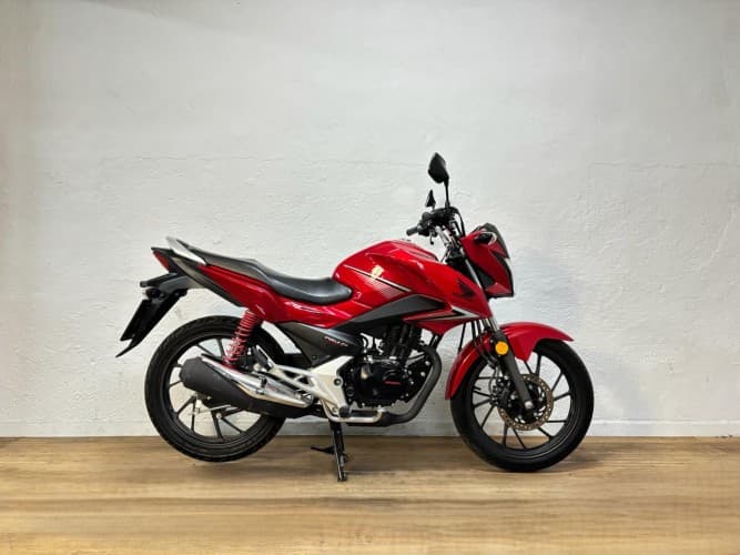 HONDA CB 125 F 2018 de segunda mano