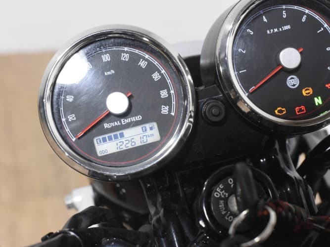 ROYAL ENFIELD INTERCEPTOR 650 2024 de segunda mano