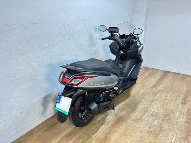 KYMCO SUPER DINK 125 2020 de segunda mano
