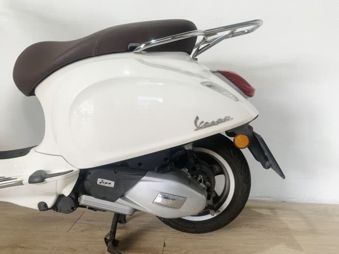 VESPA PRIMAVERA 125 2018 de segunda mano