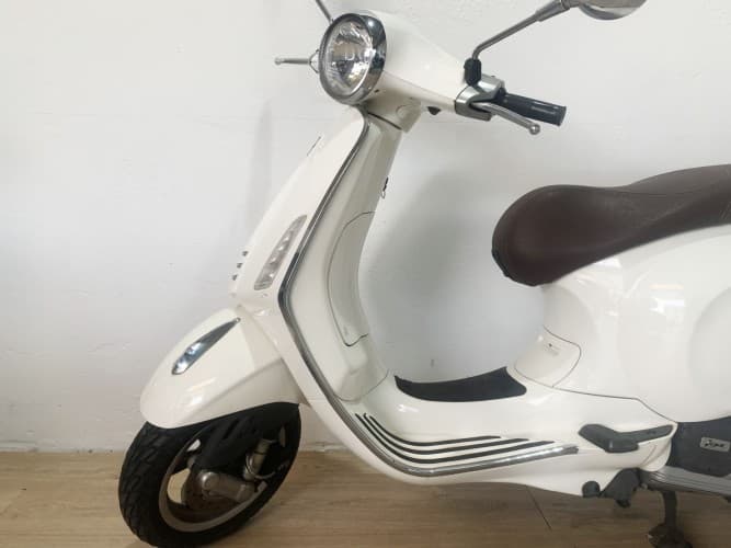 VESPA PRIMAVERA 125 2018 de segunda mano