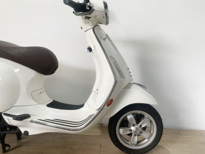 VESPA PRIMAVERA 125 2018 de segunda mano