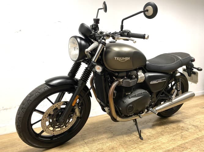 TRIUMPH STREET TWIN (A) 2021 de segunda mano