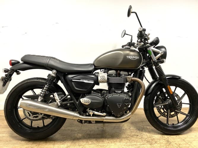 TRIUMPH STREET TWIN (A) 2021 de segunda mano