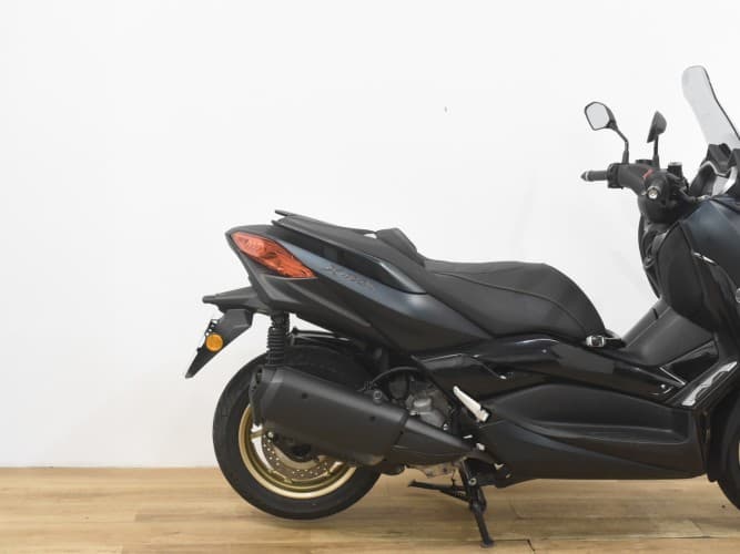 Comprar YAMAHA XMAX 300 2018 de segunda mano YAMAHA XMAX 300 2018 de segunda mano