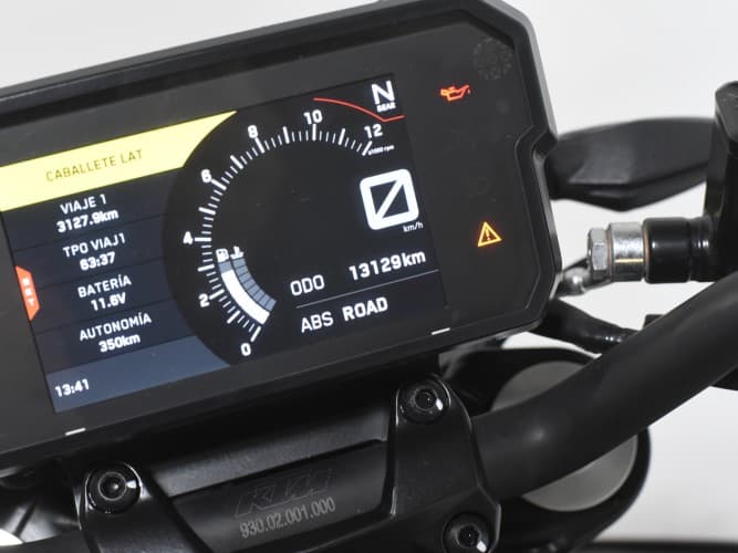 KTM DUKE 125 2022 de segunda mano