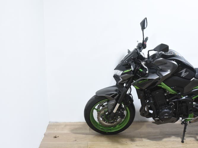 Comprar KAWASAKI Z 900 (e)(A2) 2024 de segunda mano KAWASAKI Z 900 (e)(A2) 2024 de segunda mano