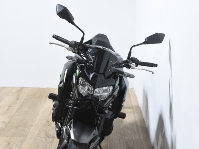 Comprar KAWASAKI Z 900 (e)(A2) 2024 de segunda mano KAWASAKI Z 900 (e)(A2) 2024 de segunda mano
