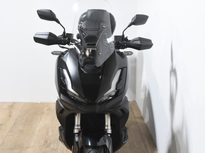 Comprar HONDA ADV 350 2024 de segunda mano HONDA ADV 350 2024 de segunda mano