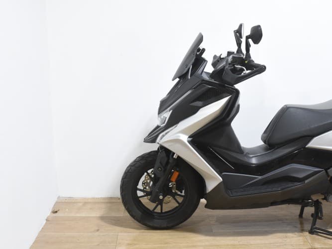 KYMCO DTX 125 2022 de segunda mano