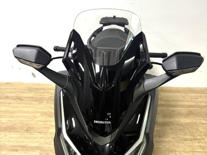 HONDA FORZA 350 2024 de segunda mano