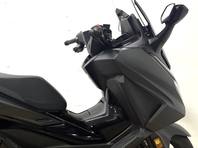 HONDA FORZA 350 2024 de segunda mano