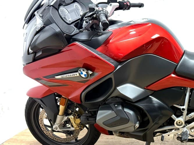 BMW R 1250 RT (3 PACKS)(2 MALETAS) 2019 de segunda mano