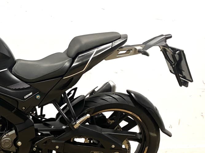 Comprar KEEWAY RKF 125 2022 de segunda mano KEEWAY RKF 125 2022 de segunda mano