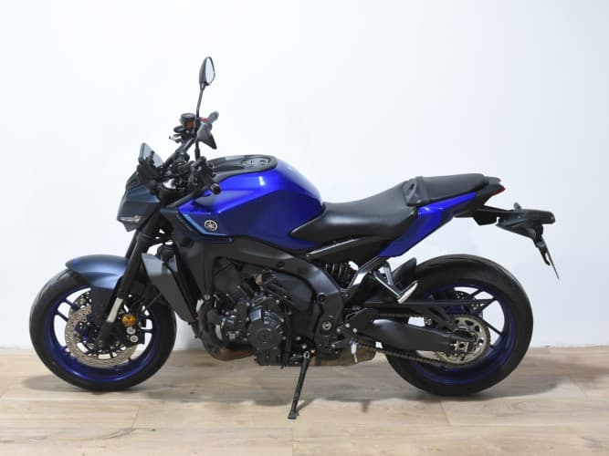 Comprar YAMAHA MT-09 Y-AMT (A2) 2025 de segunda mano YAMAHA MT-09 Y-AMT (A2) 2025 de segunda mano