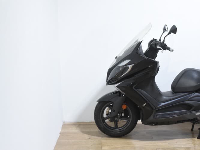 Comprar KYMCO SUPER DINK 125 2018 de segunda mano KYMCO SUPER DINK 125 2018 de segunda mano