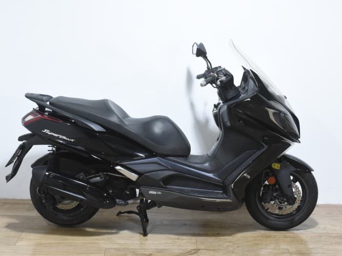 Comprar KYMCO SUPER DINK 125 2018 de segunda mano KYMCO SUPER DINK 125 2018 de segunda mano