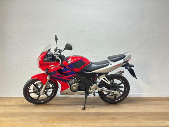 HONDA CBR 125 R (LEO VINCE HOMOLG.) 2007 de segunda mano