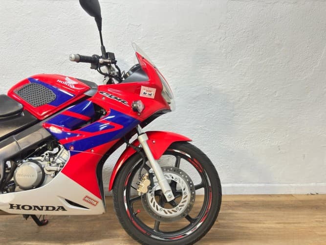 HONDA CBR 125 R (LEO VINCE HOMOLG.) 2007 de segunda mano